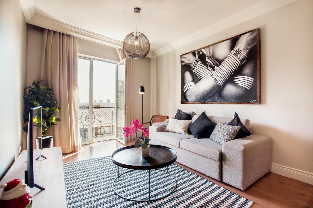 Apartment 620 - 1bdr Close To V&a Waterfront *